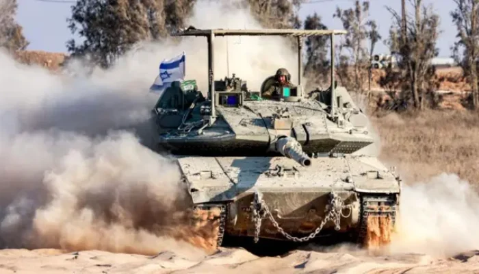 Balas Dendam! Iran Serang 27 Pangkalan AS, Ledakan Terdengar di Dubai-Doha